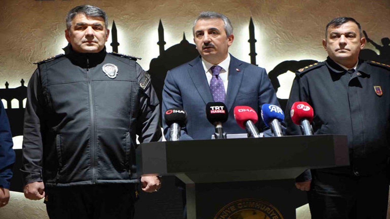 Edirne’de 1 ton 223 kilogram uyuşturucu yakalandı