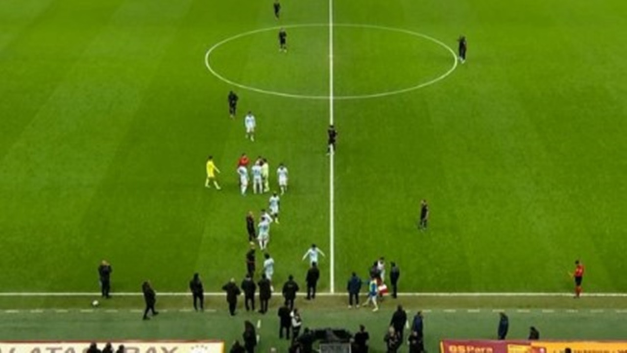 Galatasaray Adana Demirspor VAR kayıtları yayınlandı! Maç yarıda kalmıştı